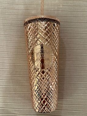 Starbucks Rose Gold Diamond-Texture Tumbler